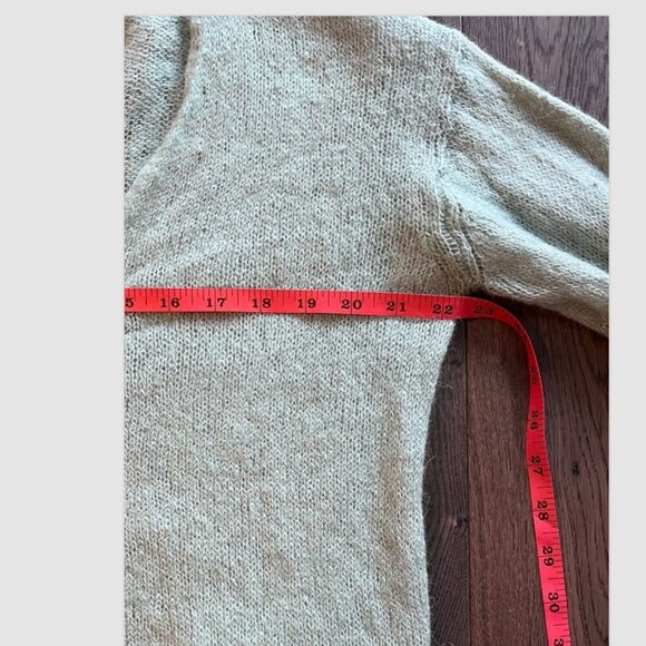 Free People FP Alpaca Blend Cropped Boxy V-Neck Sweater Size XS Mint Green Soft - Picture 5 of 6